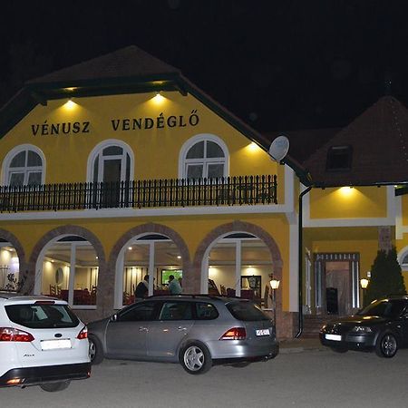 Bed and Breakfast Vénusz Panzió és Vendéglő Bagod Exterior foto